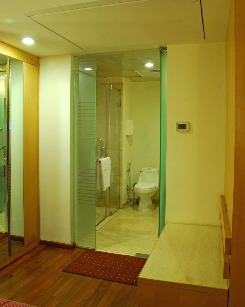 Park Ornate Viman Nagar 4* Pune