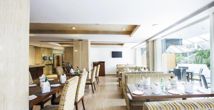 Hotel Park Ornate Viman Nagar