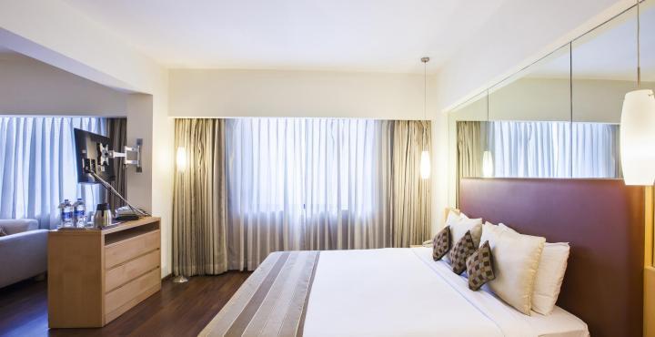 Park Ornate Viman Nagar Hotel