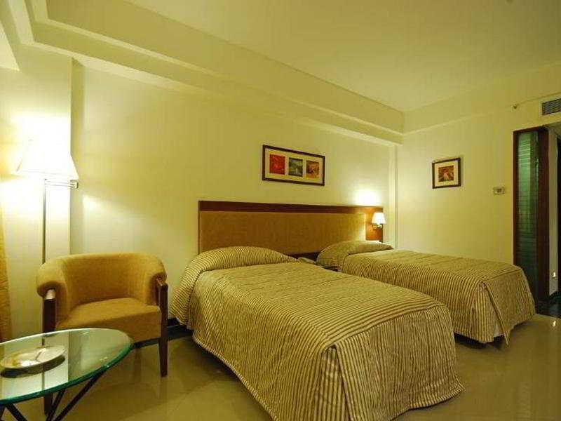 Park Ornate Viman Nagar Hotel 4*